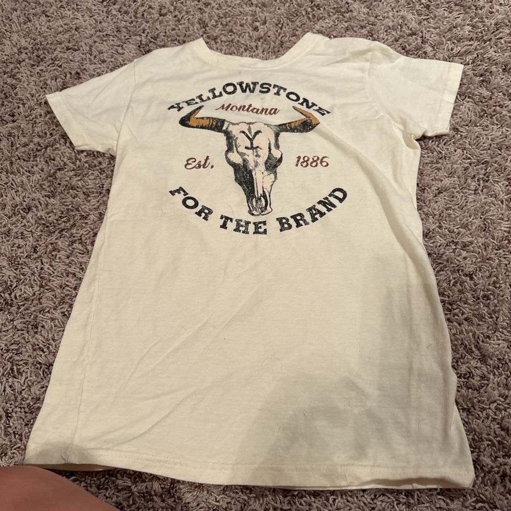 Yellowstone Graphic T-Shirt